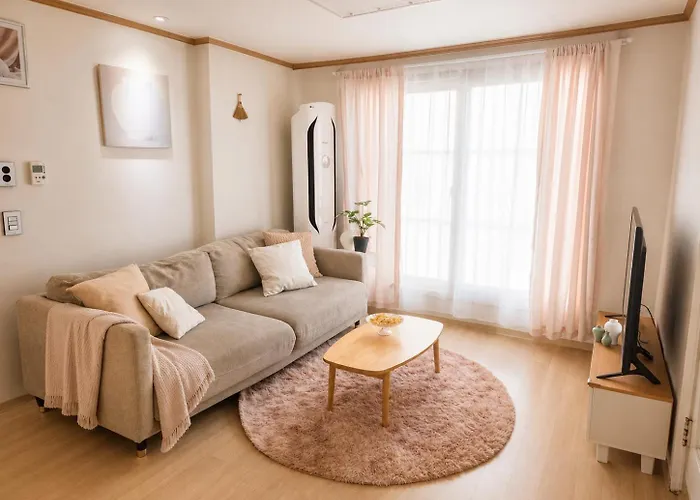 Apartamento Sadanghae - Sunny 3br In A Quiet Residential Area, 10 Minutes From Gangnam Seul