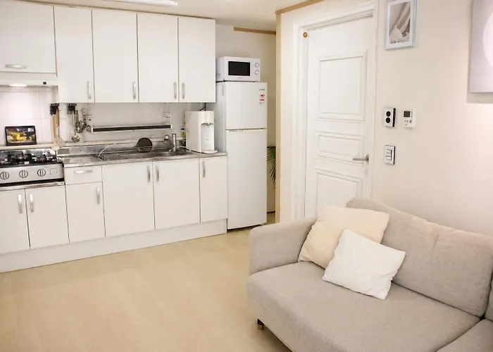Sadanghae - Sunny 3br In A Quiet Residential Area, 10 Minutes From Gangnam Apartamento