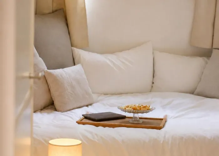 Sadanghae - Sunny 3br In A Quiet Residential Area, 10 Minutes From Gangnam *